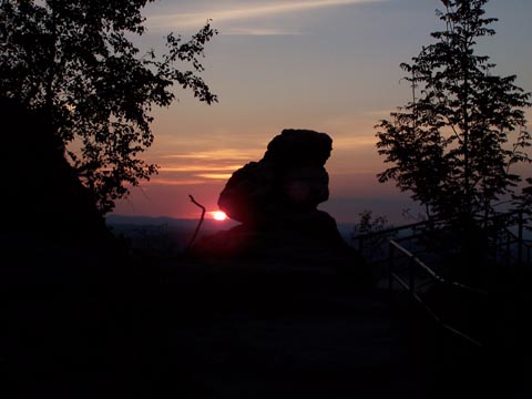 Steinerne Schönheit am Papststein